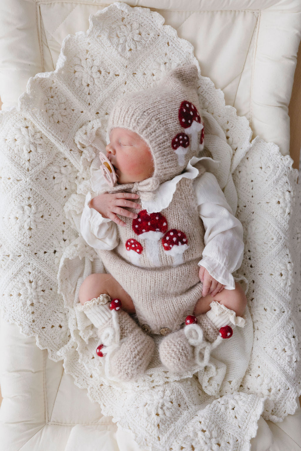 Mushrooms bonnet | wheat