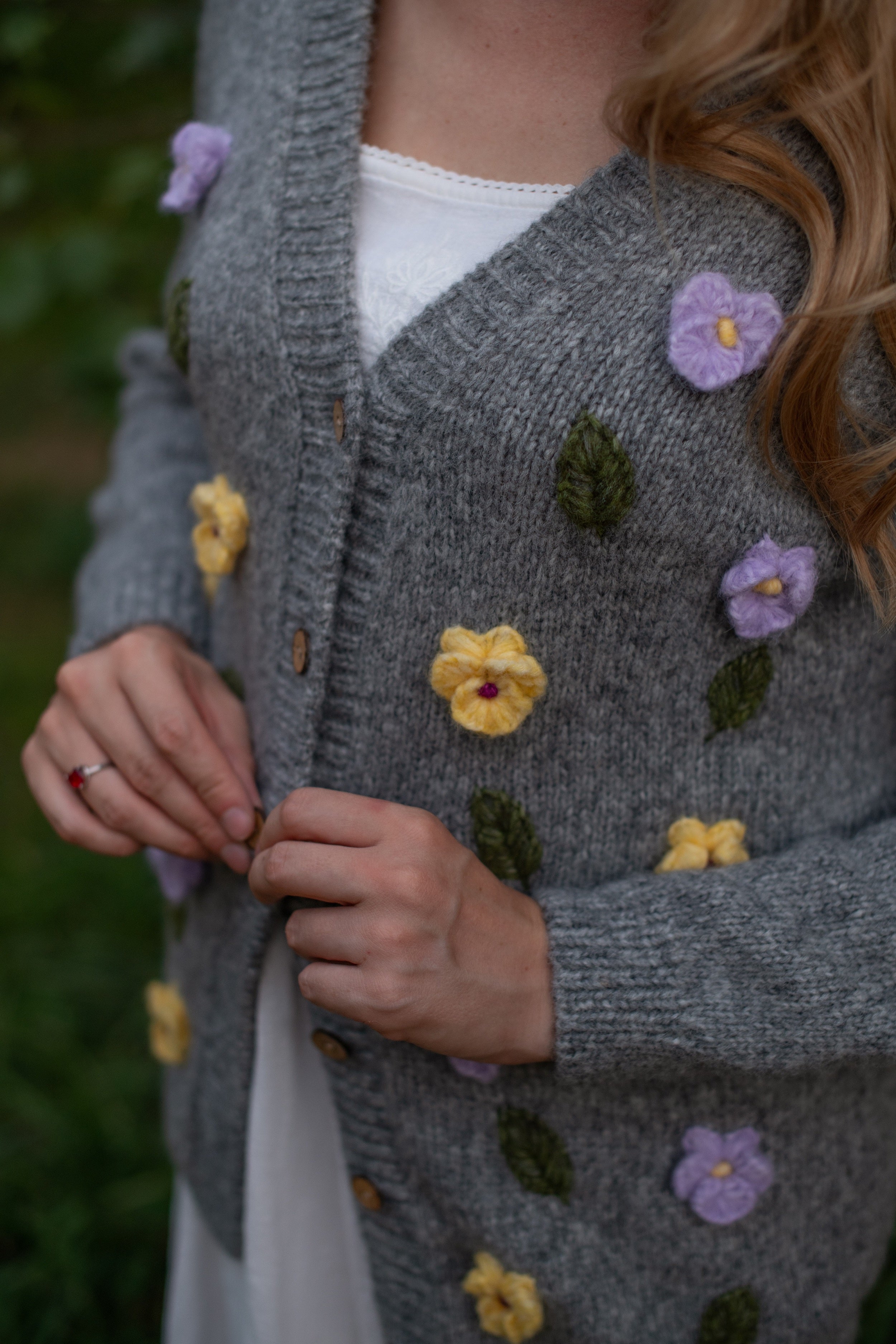 Adult Violets cardigan | Dark Grey