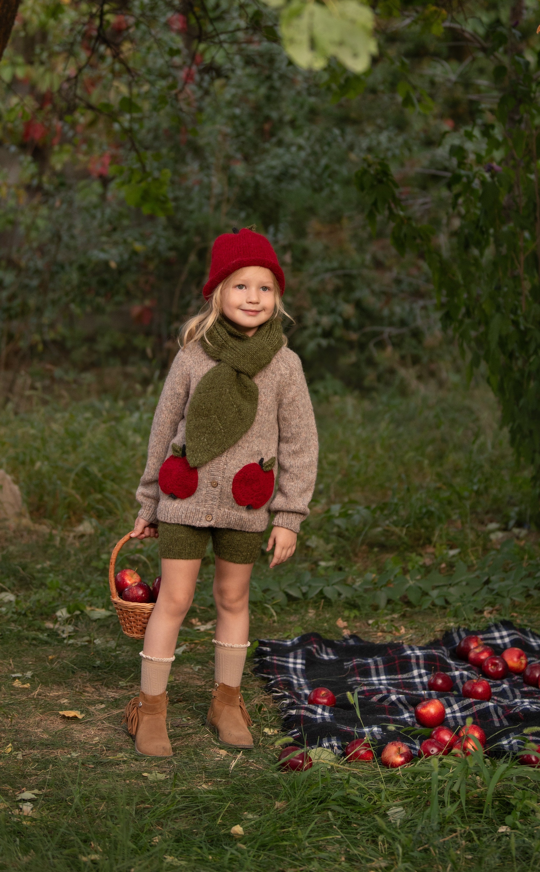 Apple Hat | Red