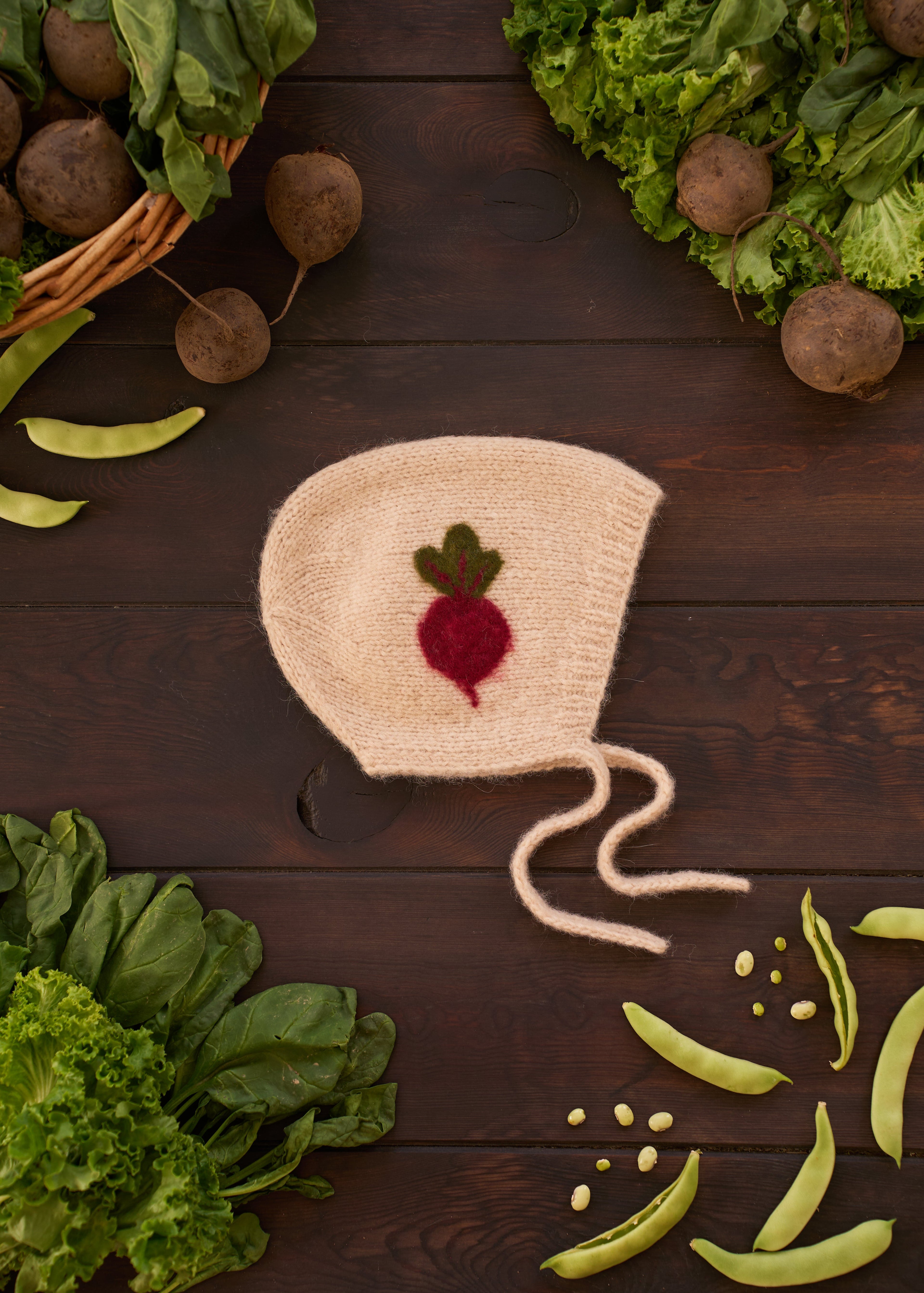 Beet bonnet | Wheat