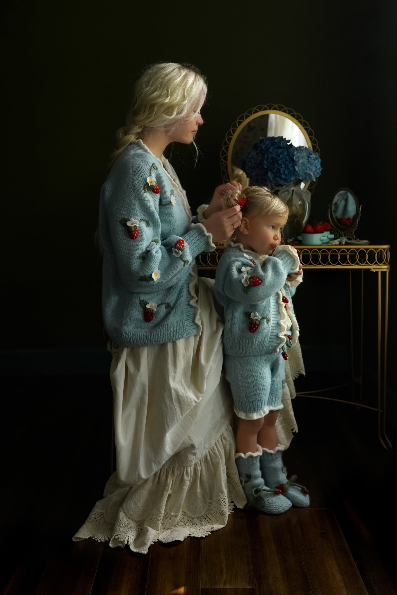 Adult Strawberries cardigan | Blue