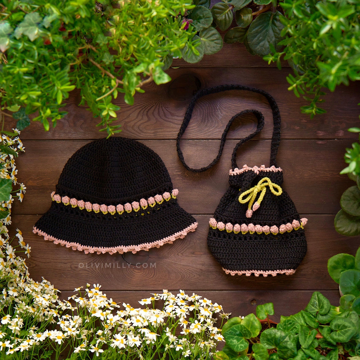 Tulips Hat | Black